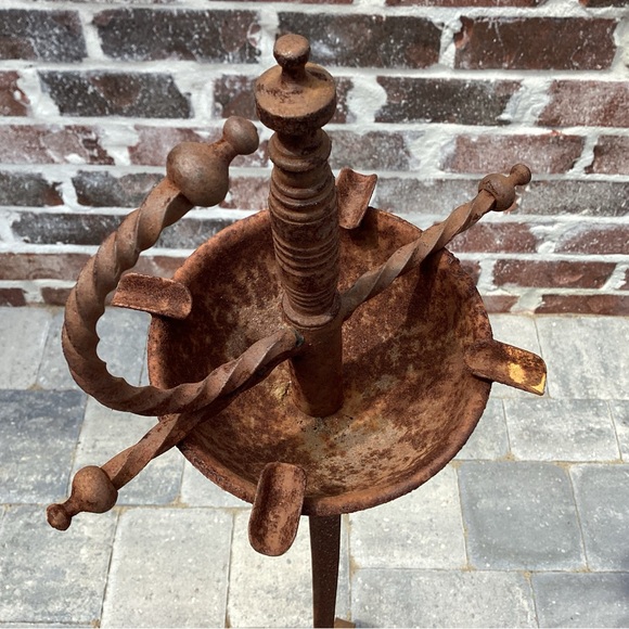 Accents Vintage Sword Styled Ashtray Extremely Unique Free Standing